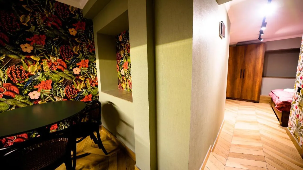 Anbani Apartments - City Center Тбилиси